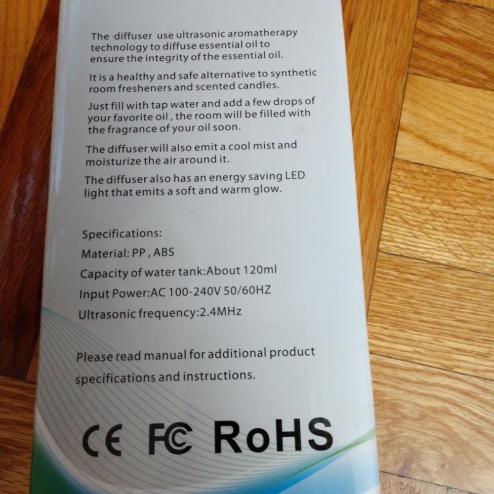 Essential Oil Diffuser - Picture 3 of 6